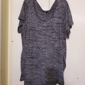 Torrid size 4 shirt